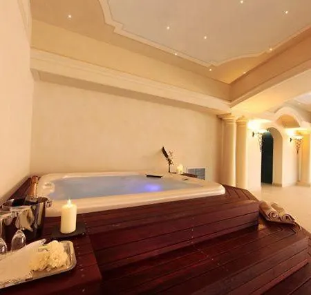 Ponte A Sleeps 13 Pool Wifi *